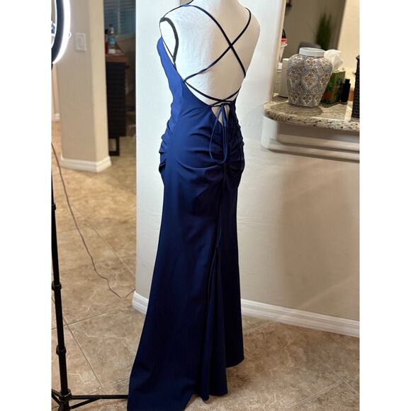 Galina Signature Navy Blue Formal Gown Crisscross back Size 4 NEW MSRP $189 - Picture 8 of 16
